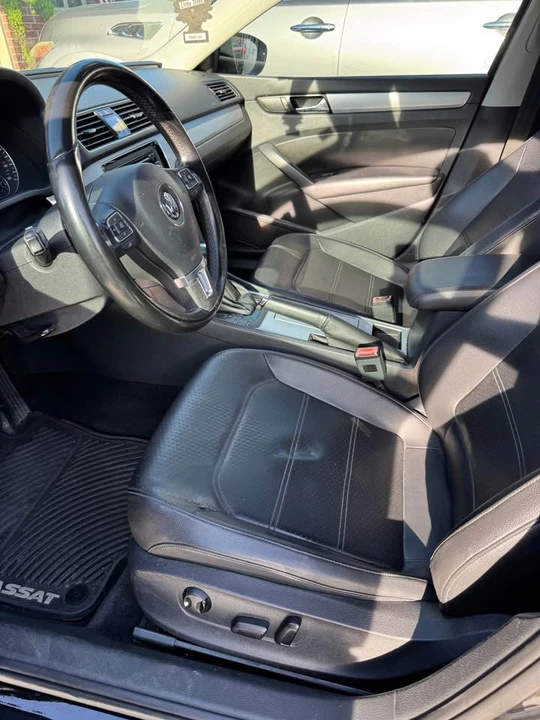 2012 Volkswagen Passat - Image 6 of 10