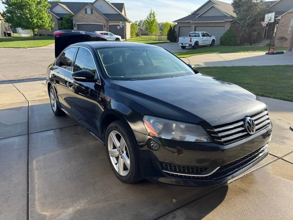 2012 Volkswagen Passat - Image 2 of 10