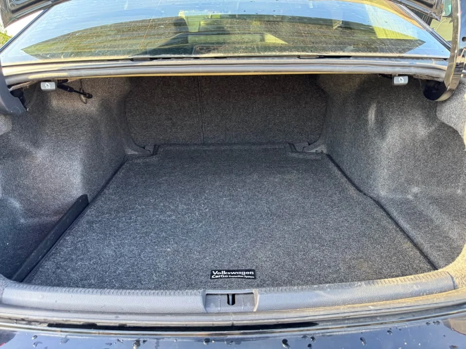 2012 Volkswagen Passat - Image 9 of 10