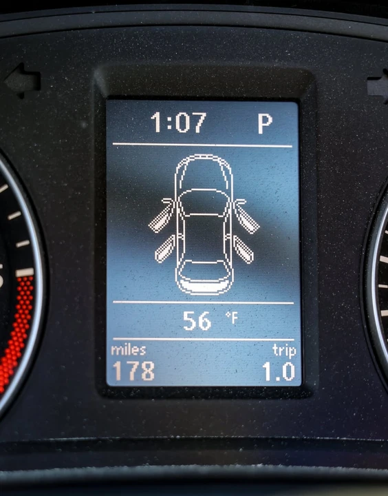 2012 Volkswagen Passat - Image 17 of 31