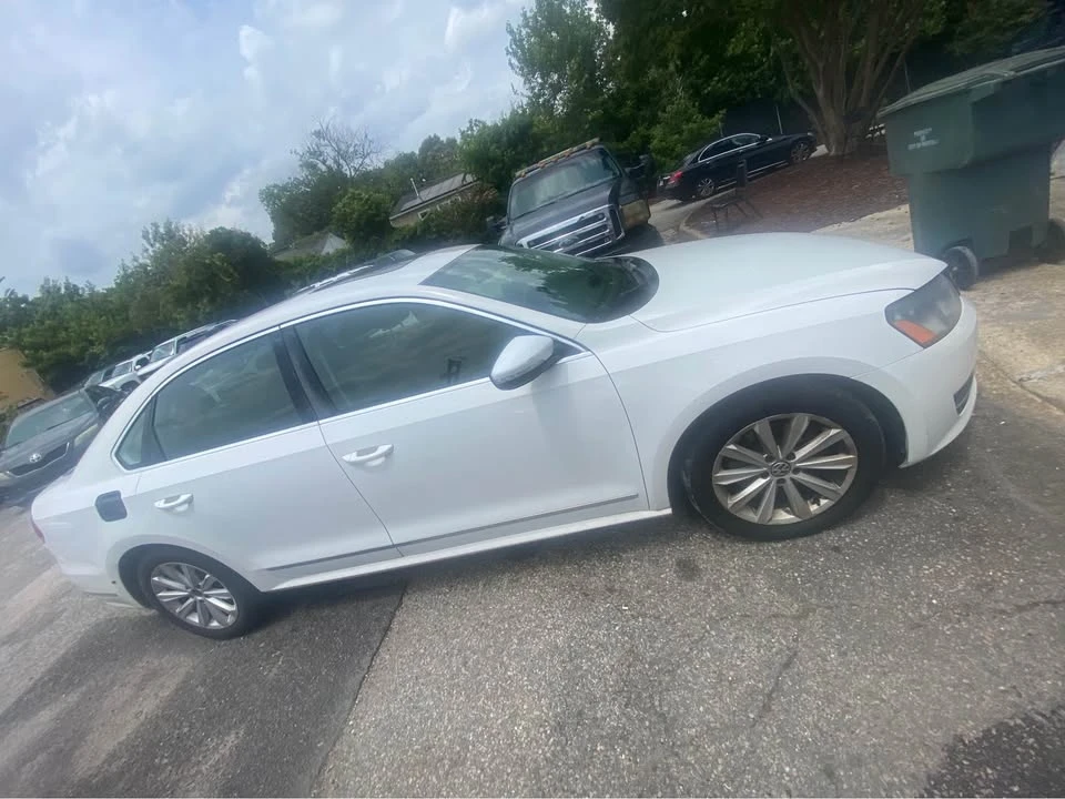 2012 Volkswagen Passat - Image 2 of 6