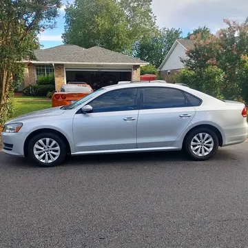 2012 Volkswagen Passat 2.5L SEL