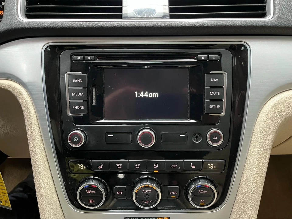 2012 Volkswagen Passat - Image 19 of 21