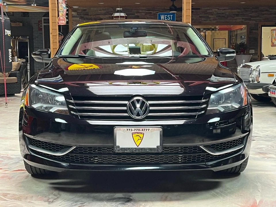 2012 Volkswagen Passat - Image 2 of 12