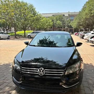 2012 Volkswagen Passat SE PZEV