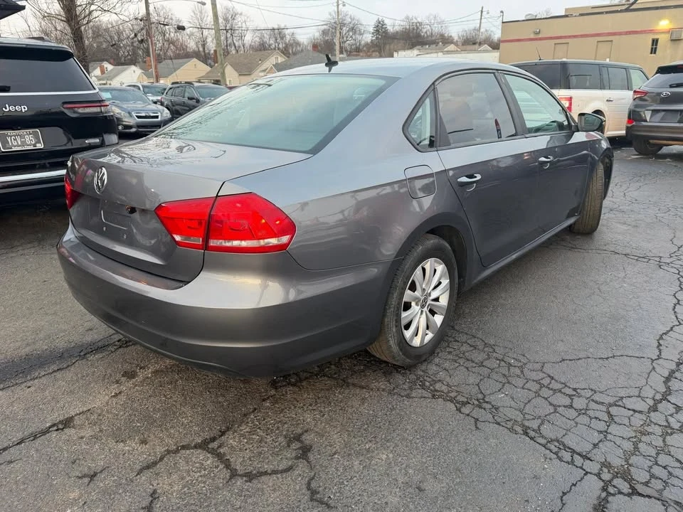2012 Volkswagen Passat - Image 4 of 19