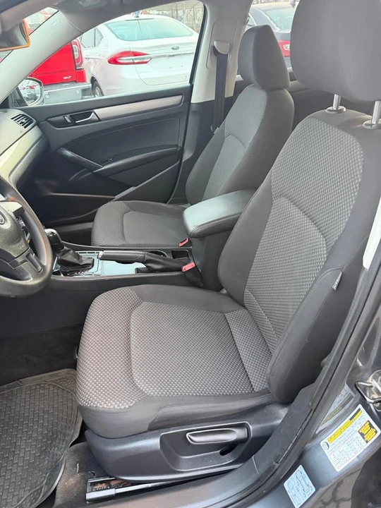 2012 Volkswagen Passat - Image 17 of 19