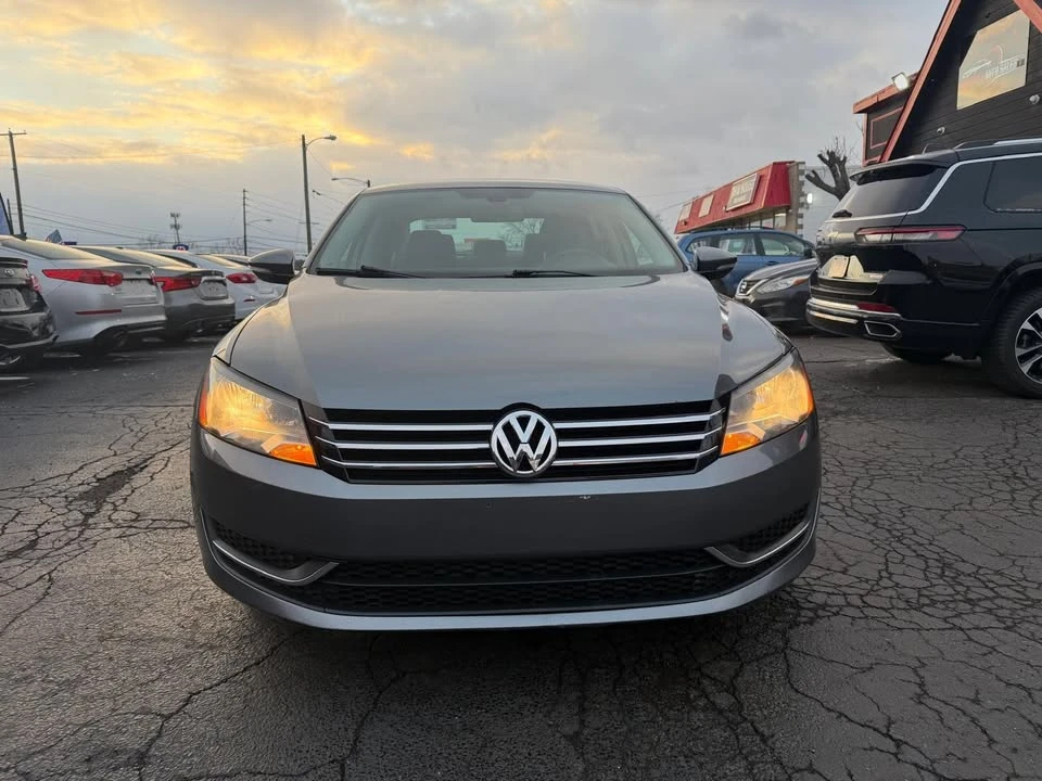 2012 Volkswagen Passat - Image 2 of 19