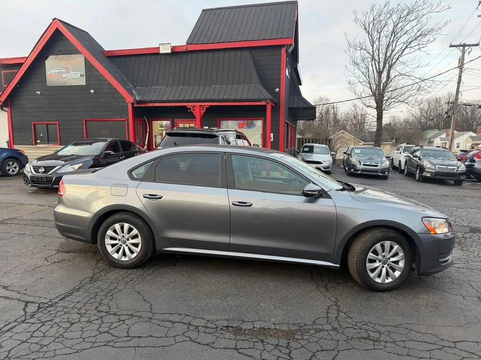 2012 Volkswagen Passat - Image 6 of 19