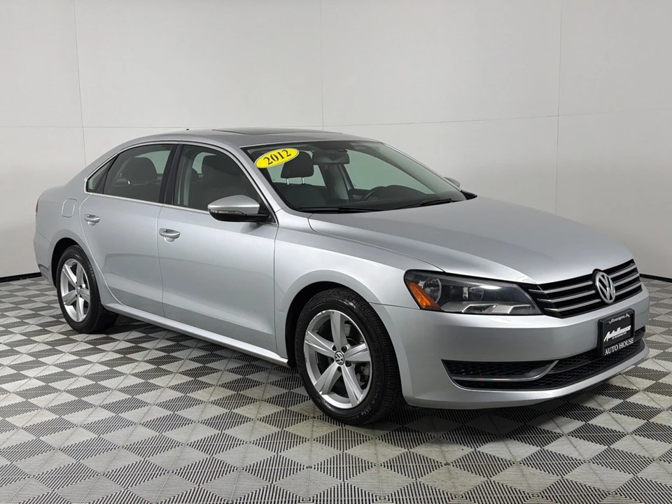 2012 Volkswagen Passat - Image 3 of 12
