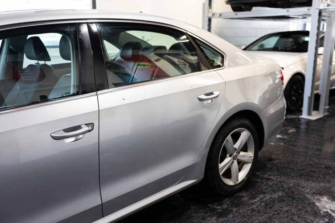 2012 Volkswagen Passat - Image 7 of 21