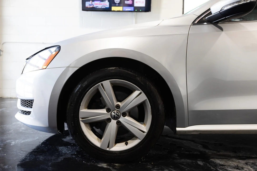 2012 Volkswagen Passat - Image 4 of 21