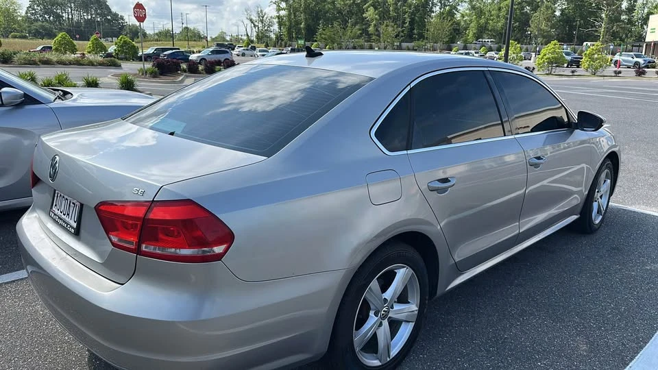 2012 Volkswagen Passat - Image 3 of 4