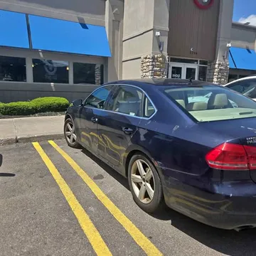 2012 Volkswagen Passat SE