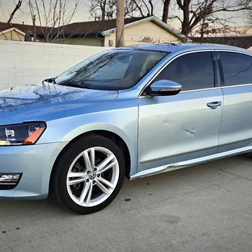 2012 Volkswagen Passat TDI SE Sedan