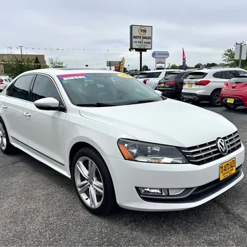 2012 Volkswagen Passat TDI SEL Premium