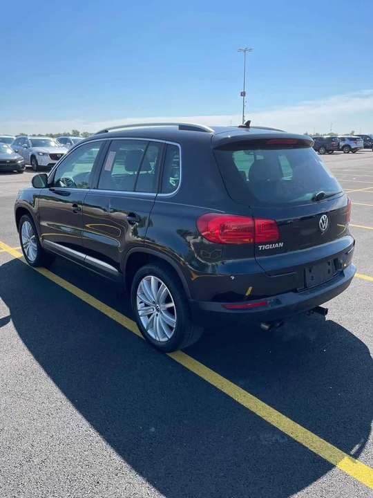 2012 Volkswagen Tiguan - Image 4 of 10