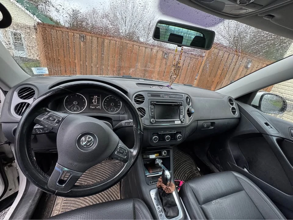 2012 Volkswagen Tiguan - Image 7 of 7