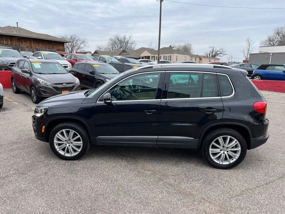 2012 Volkswagen Tiguan - Image 8 of 15