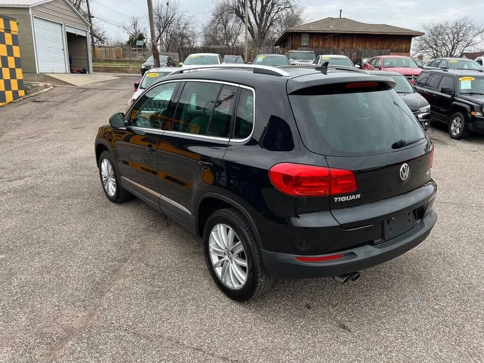 2012 Volkswagen Tiguan - Image 7 of 15