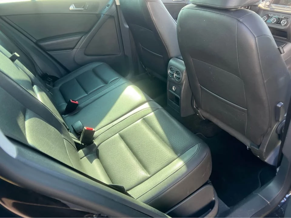 2012 Volkswagen Tiguan - Image 7 of 10