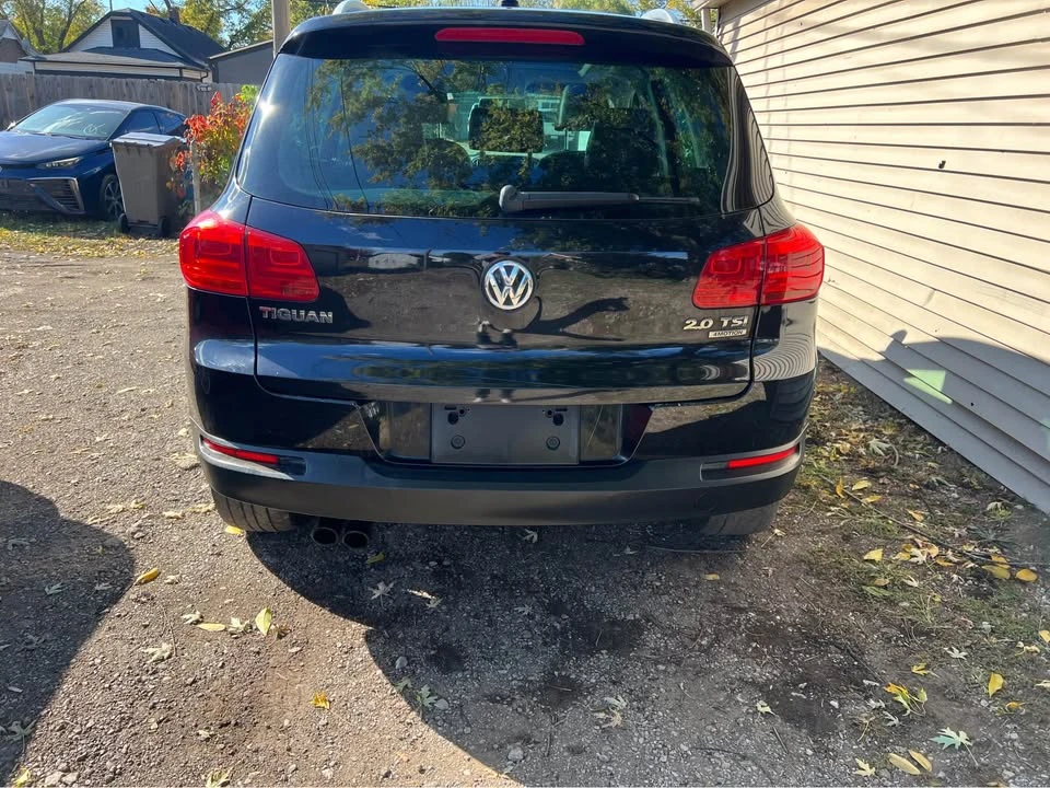2012 Volkswagen Tiguan - Image 4 of 9