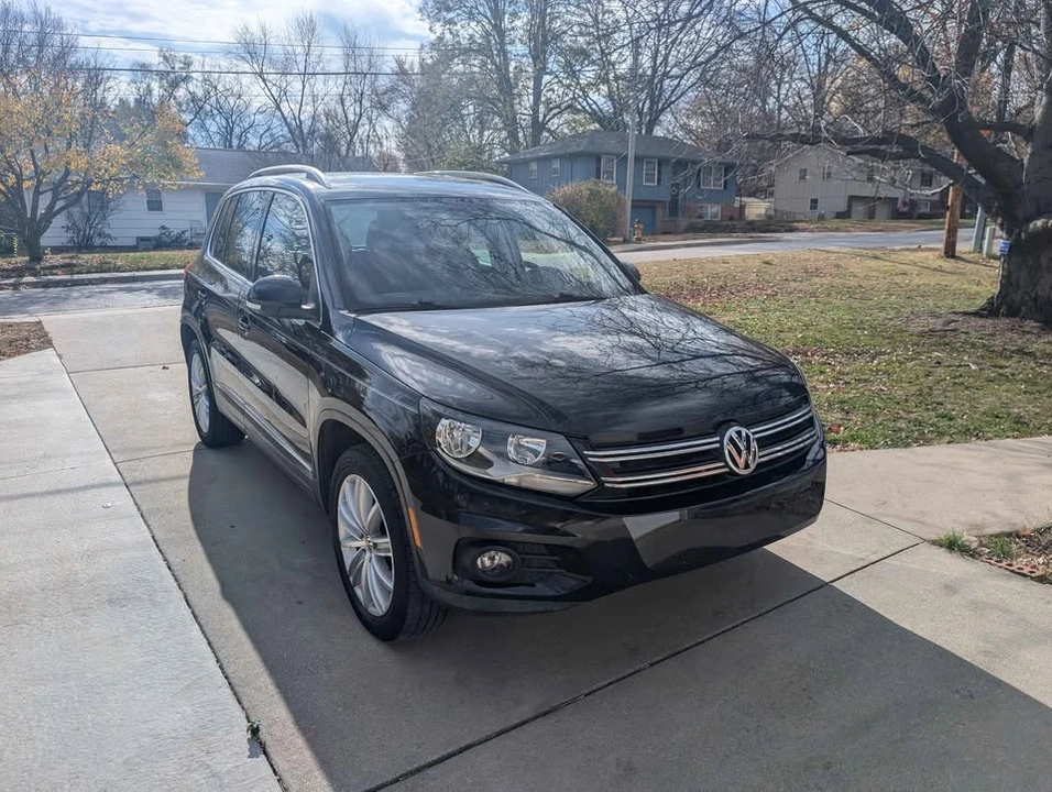 2012 Volkswagen Tiguan - Image 3 of 9