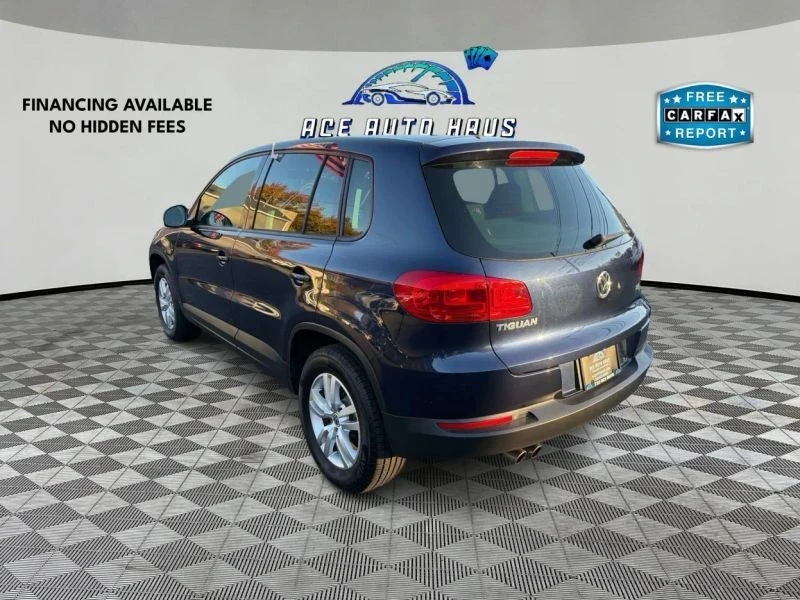 2012 Volkswagen Tiguan - Image 5 of 12