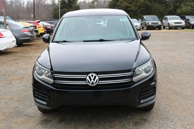 2012 Volkswagen Tiguan - Image 8 of 12