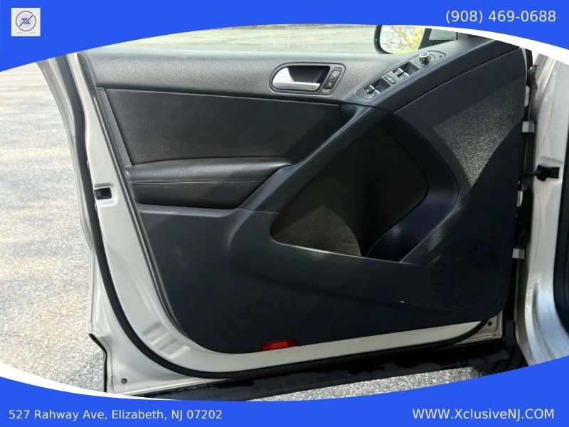 2012 Volkswagen Tiguan - Image 7 of 12