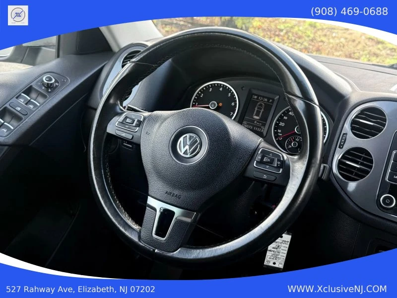 2012 Volkswagen Tiguan - Image 11 of 12
