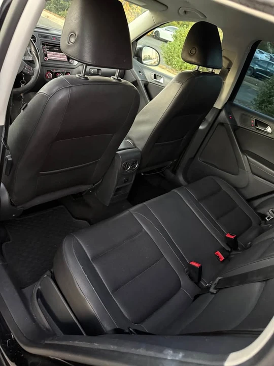 2012 Volkswagen Tiguan - Image 4 of 10
