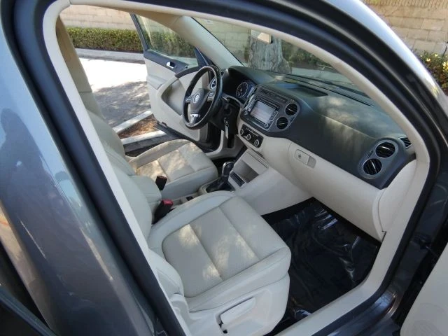 2012 Volkswagen Tiguan - Image 21 of 21