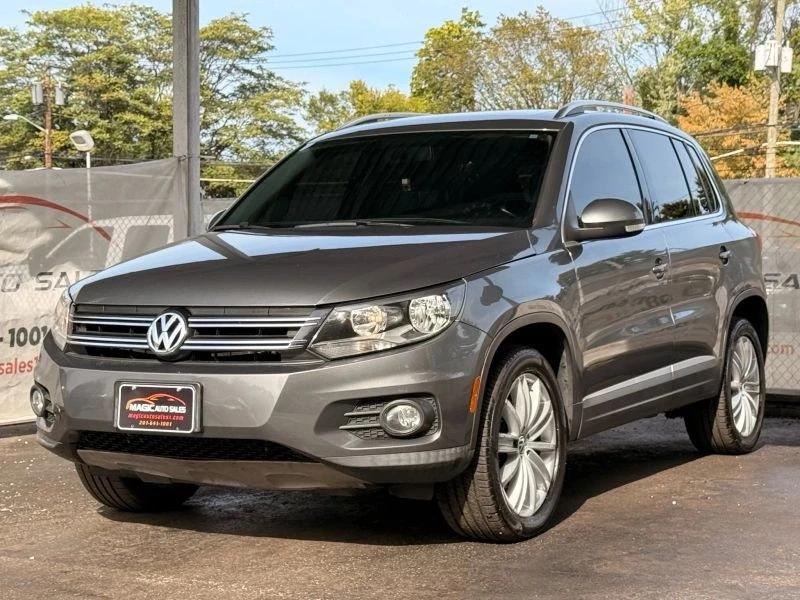 2012 Volkswagen Tiguan - Image 3 of 12