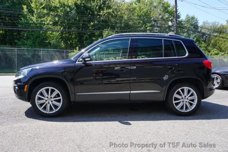 2012 Volkswagen Tiguan - Image 4 of 12
