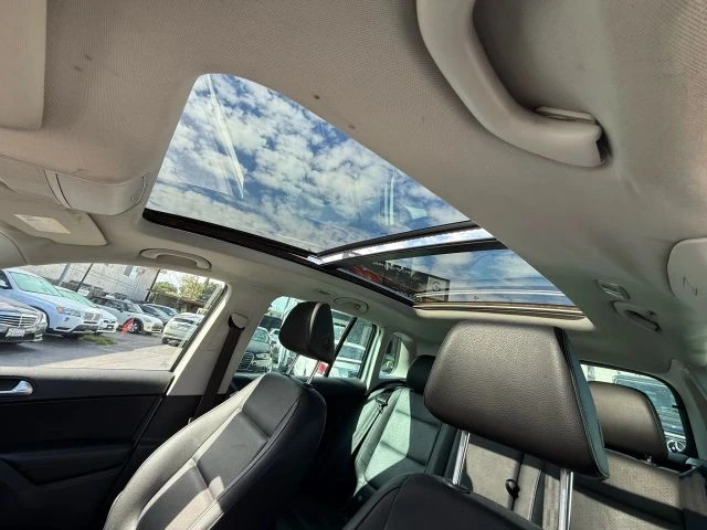 2012 Volkswagen Tiguan - Image 11 of 21