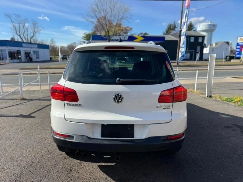 2012 Volkswagen Tiguan - Image 12 of 12