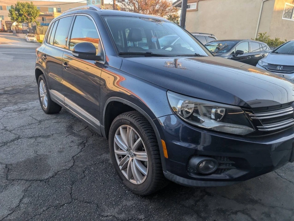 2012 Volkswagen Tiguan - Image 7 of 16