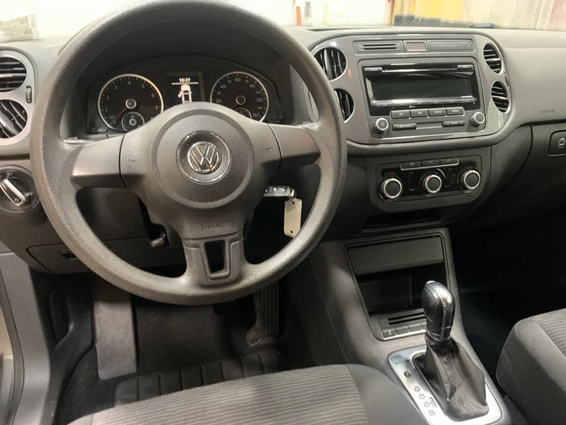 2012 Volkswagen Tiguan - Image 8 of 12