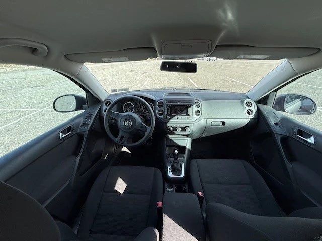 2012 Volkswagen Tiguan - Image 16 of 20