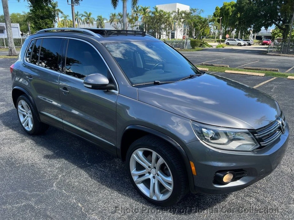 2012 Volkswagen Tiguan - Image 2 of 12