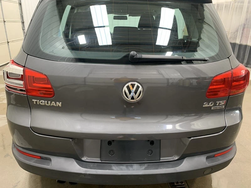 2012 Volkswagen Tiguan - Image 14 of 21