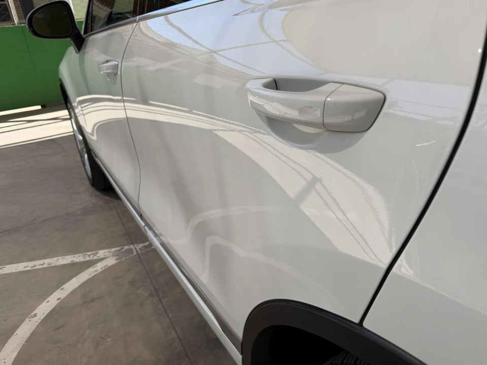 2012 Volkswagen Touareg - Image 31 of 31