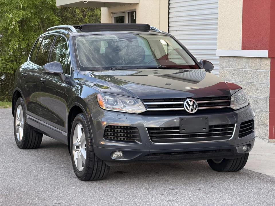 2012 Volkswagen Touareg - Image 3 of 31