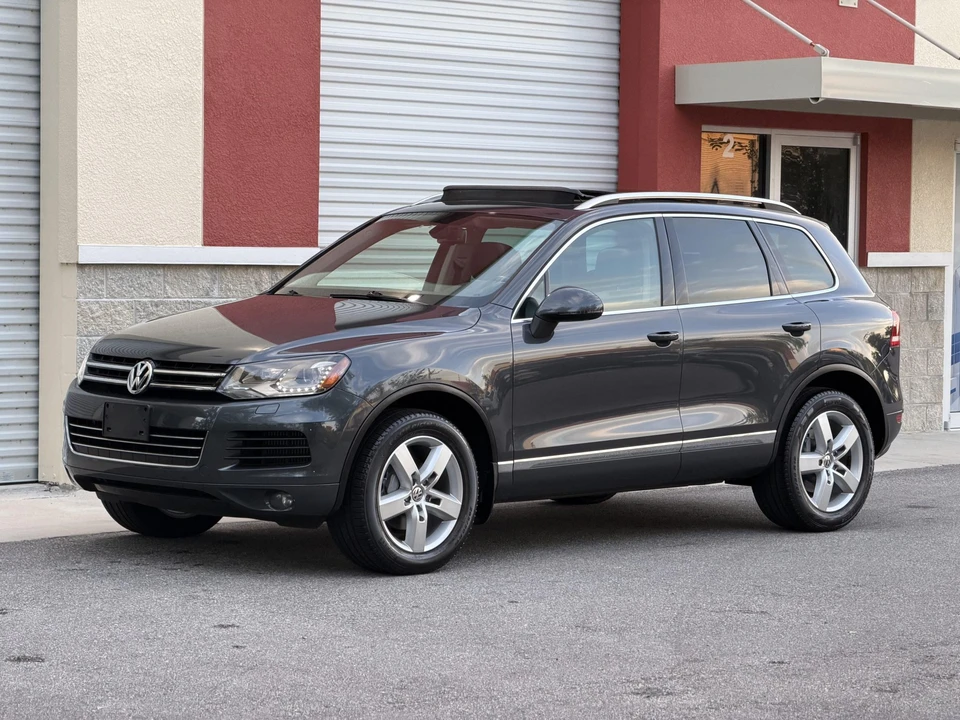 2012 Volkswagen Touareg - Image 6 of 31