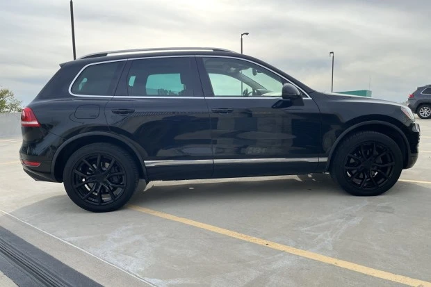 2012 Volkswagen Touareg - Image 3 of 7