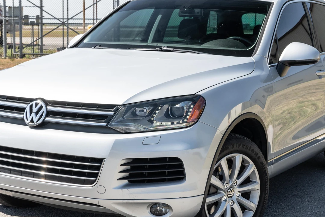 2012 Volkswagen Touareg - Image 15 of 31
