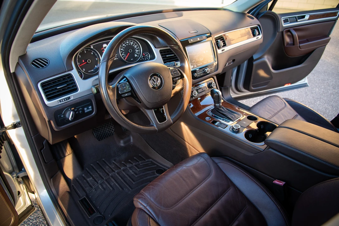 2012 Volkswagen Touareg - Image 31 of 31