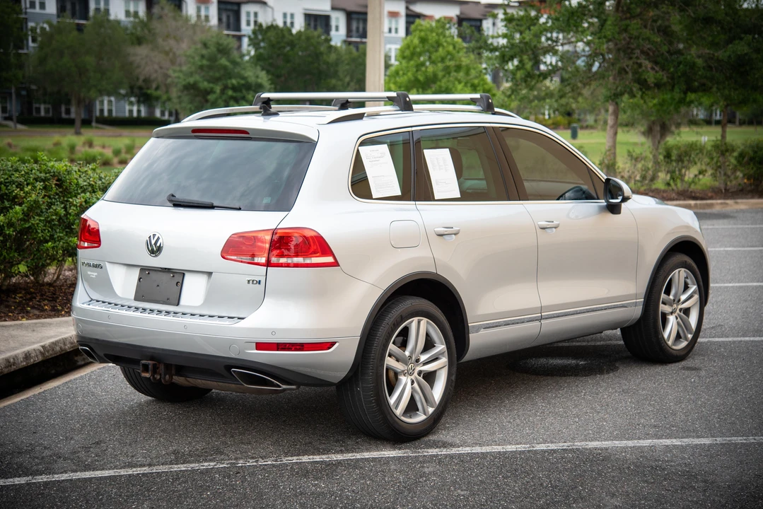 2012 Volkswagen Touareg - Image 4 of 31