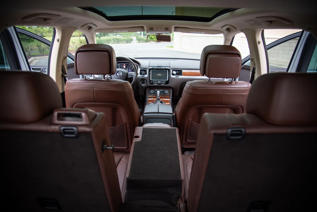 2012 Volkswagen Touareg - Image 30 of 31